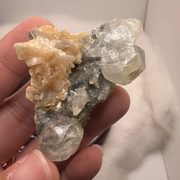 Calcite with Barite - Picture 7 of 17